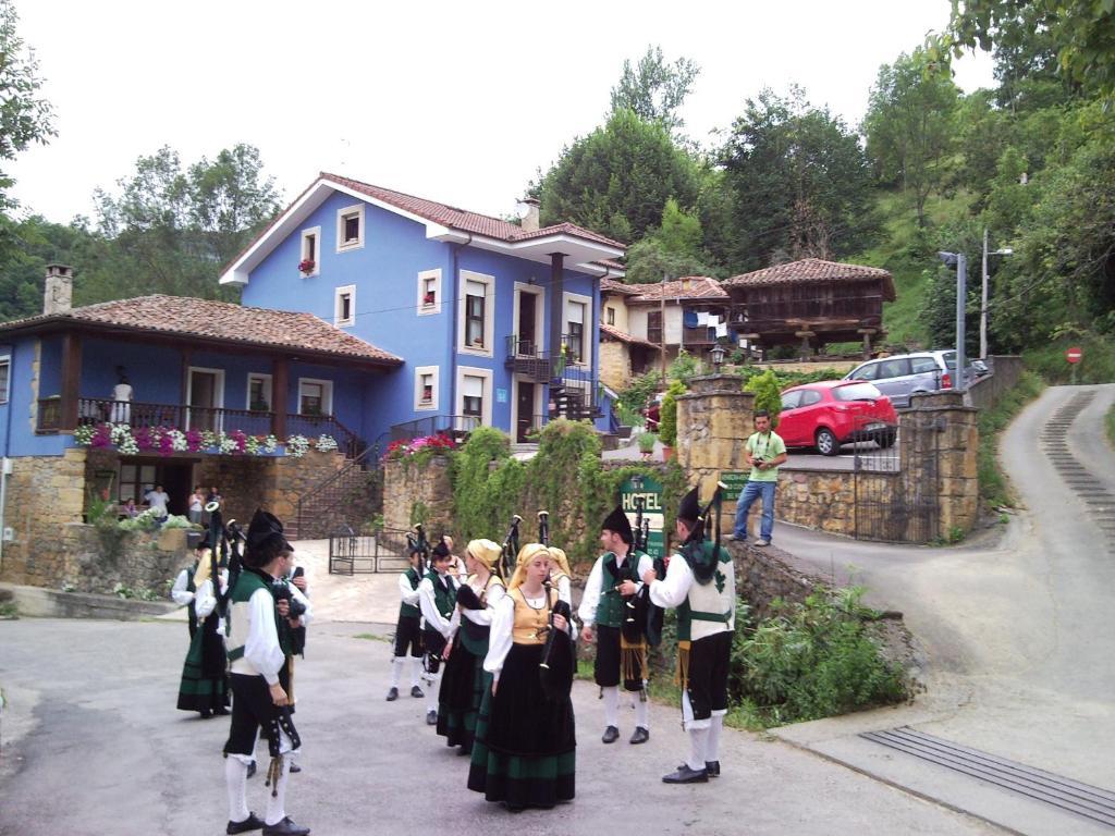 Готель La Casona De Cardes Кангас-де-Оніс Екстер'єр фото